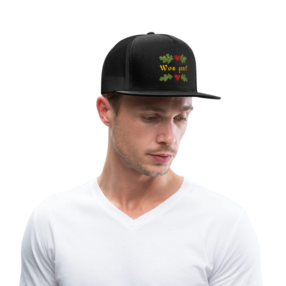 "Wos geat?" - Schildkappe - Tiroler Design Südtirol | Trucker Cap - Schwarz/Schwarz